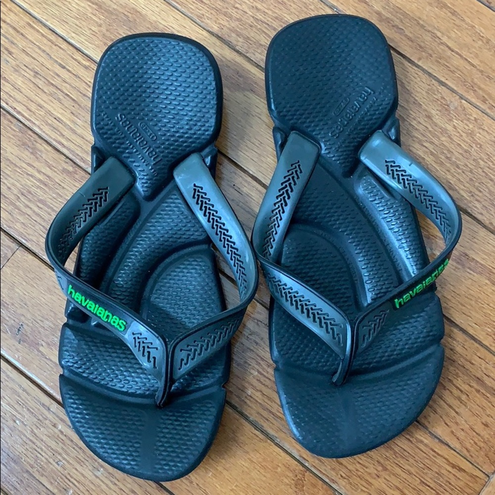 Flip flops. ALL PRICES NEGOTIABLE